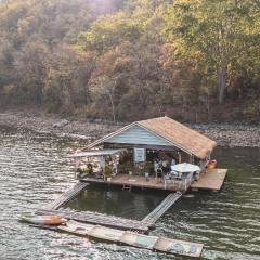 Hometown Riverview - โฮมทาวน์ ริเวอร์วิว