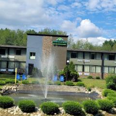 Wingate by Wyndham Lake George