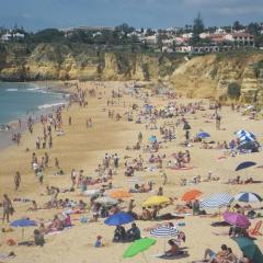 By the Beach Duplex Apartment, Armacao de Pera, Algarve - Portugal