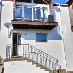 Seaview cosy 2 bed home in Lamlash