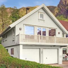 Gorgeous Apartment In Dirdal With House Sea View