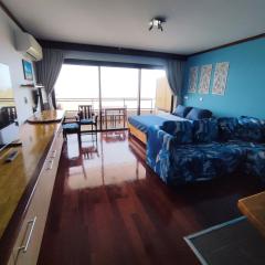 Blue Moana Studio Papeete - Sea View, AC, Fast Wifi, Pool, Gym