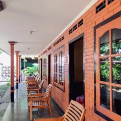 Oka Homestay Mitra RedDoorz