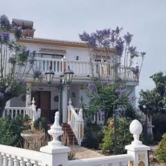 Villa-Charo-Algarrobo-Costa-del-Sol-Salzwasser-Pool-Meerblick-Aussenkueche-25-Min-nach-Malaga