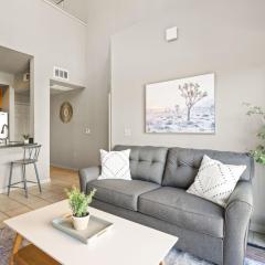 Cute and Comfy Apartment by The University of Texas