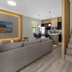 3 Bedrooms- 3 Baths- The Hub At Westside 3361Tt