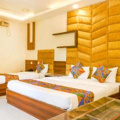 FabHotel Royal Aanandam
