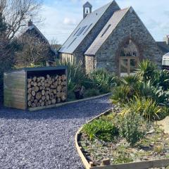 Converted chapel - Sant Pedr Newydd - with sea views