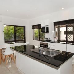 6 Petrie Avenue