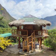 Colibamboo The Cabin. Cabaña elevada con mirador montaña malla y jacuzzi