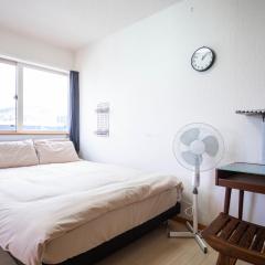 Sumiyoshi House Room B