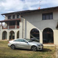 Remarkable 6 bedrooms Villa in Cerrione with land