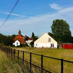 Wonderful rural dwelling- relax or explore Kent!