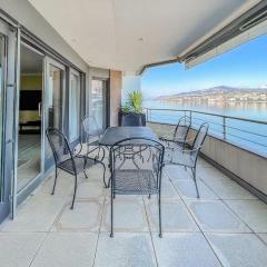 Forum Luxury Apartment Lake View