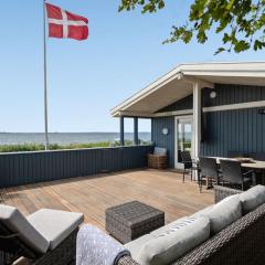 Holiday Home Pellervo - 20m from the sea by Interhome