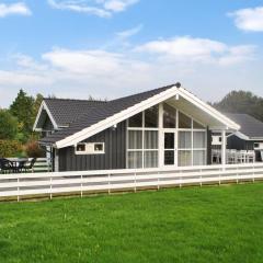 Holiday Home Ønevus - 550m from the sea in Funen by Interhome