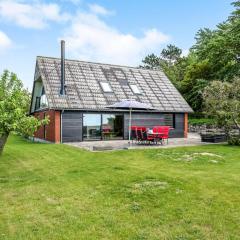 Holiday Home Emin - 100m from the sea in Funen by Interhome