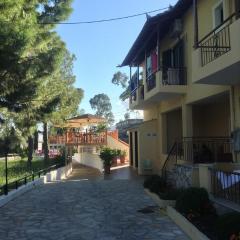 Michalis Place Apartments