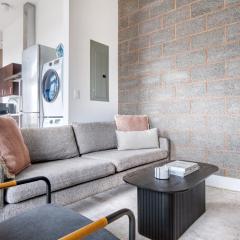 Cherry Creek 2br w wd roof lounge nr mall DEN-298