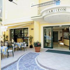 Hotel Ariston