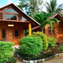 Mithra Paradise Beach Hotel