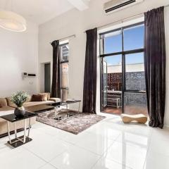 Huge 3 Bedroom 2 story Penthouse on Chapel Street