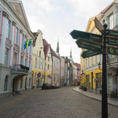 Old Town Tallinn Luxury Residence