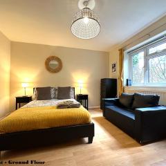 Charming Flats with Fast WIFI on the Famous Abbey Road