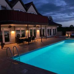 Holiday Home With Pool And Panoramic View Of The Sea