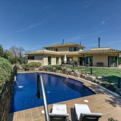 Luxury Golf Villa Torremirona