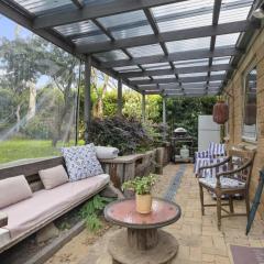 Blackheath Suite (2 b/rooms) Family/Pet Friendly