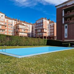 Apartamento con piscina Gijón