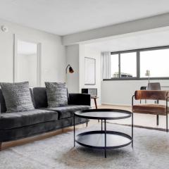 Spacious Beacon Hill 1BR wViews Gym BOS-496