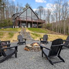 Dream Chaser Chalet at Nantahala Lake