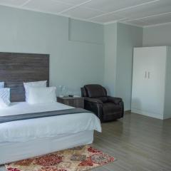 Neat one bedroom in Morningside guesthouse - 2089