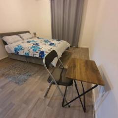 Spacious Double Bedroom Greater Manchester