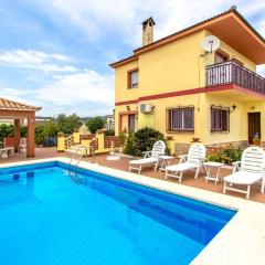 Catalunya Casas Blissful Costa Dorada Escape with private pool