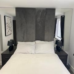 Luxurious 1 Bedroom Guest Suite near MK Centre