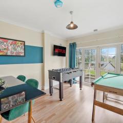 Beautiful Boutique Derbyshire Abode - Games room