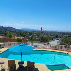 Stylish Relaxation-Panoramic Views-Private OASIS!