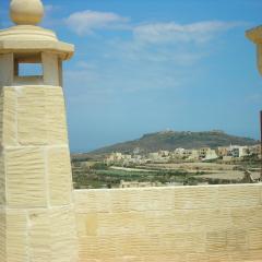 Charming Farmhouse in Gharb