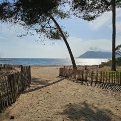 Petit paradis à 200m de la plage! Terrasse-Wifi-Parking-clim