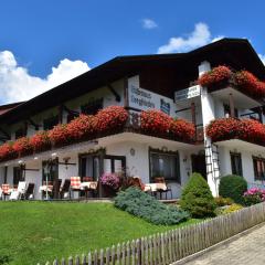 Ferienwohnung-Susanne-im-Gaestehaus-Bergfrieden