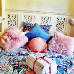 Central Parkside 5BR Home with Rumpus & King Bed