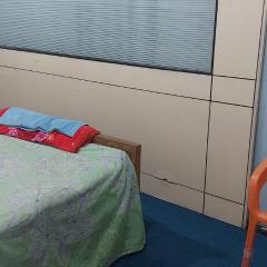 Kompass Homestay - Affordable AC Room With Shared Bathroom in Naya Paltan Free WIFI