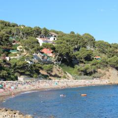 Appartement climatisé entre plage et port de Saint Mandrier