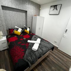 Good priced Double Rooms in Sherperds bush