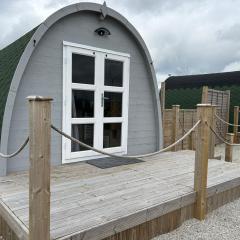 Cosy Glamping Pod with shared facilities, Nr Kingsbridge and Salcombe