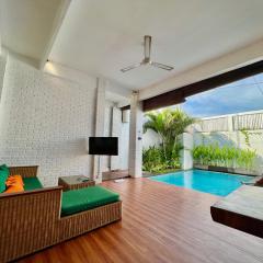 Cosy PRIVATE 3 BEDROOM vacation villa (5 mins to FINNS BEACH)