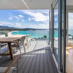 The Lookout Bay of Fires